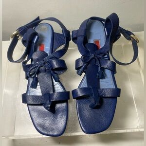 Carolina Herrera women’s leather gladiator sandals sz 20